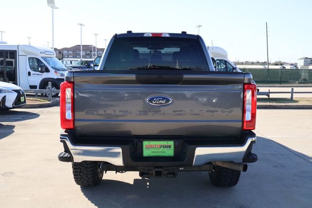 Used 2024 Ford F250 XLT image 5