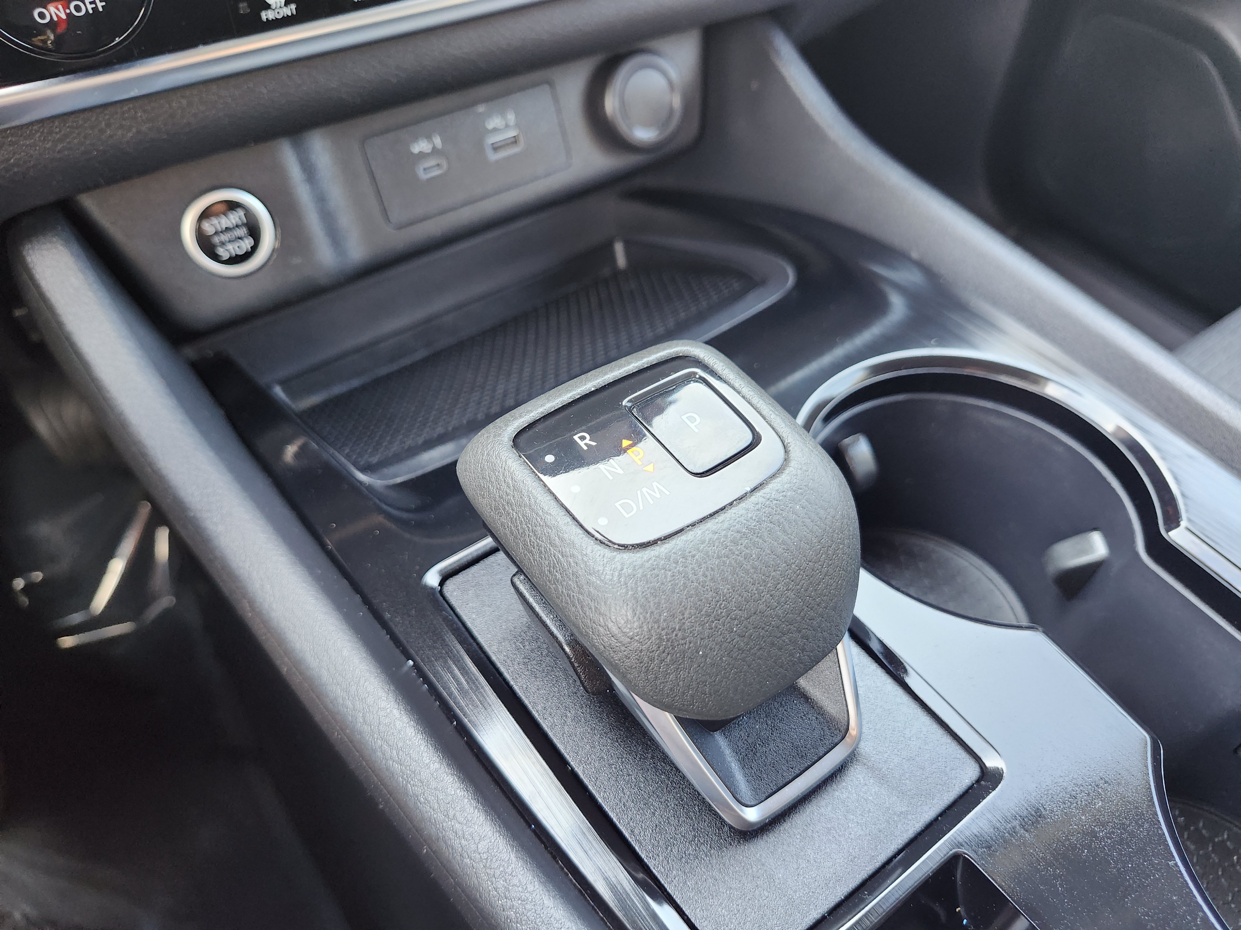 Used 2023 Nissan Rogue SV AWD/4WD image 8