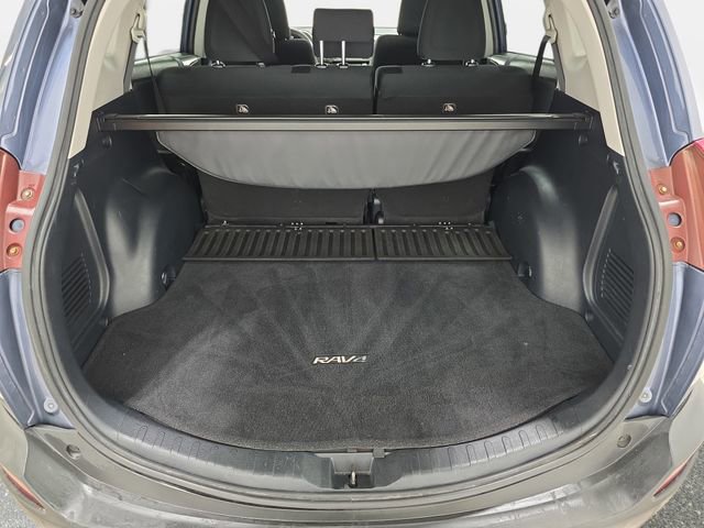 Used 2014 Toyota RAV4 XLE FWD image 35