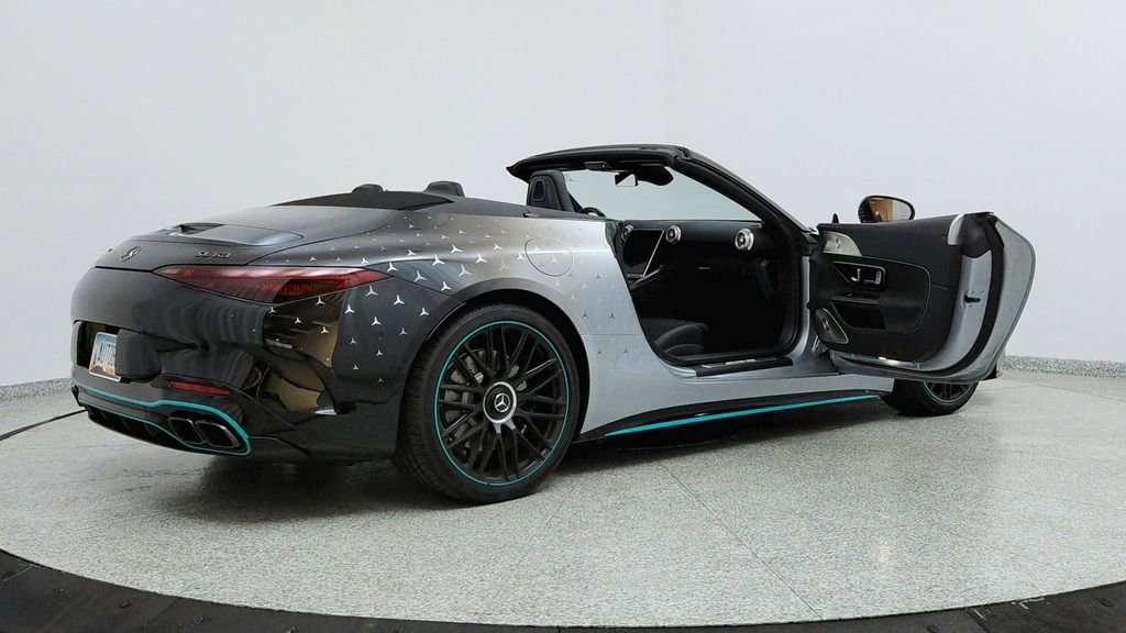 Used 2024 Mercedes-Benz SL 63 AMG SL 63 AMG image 11