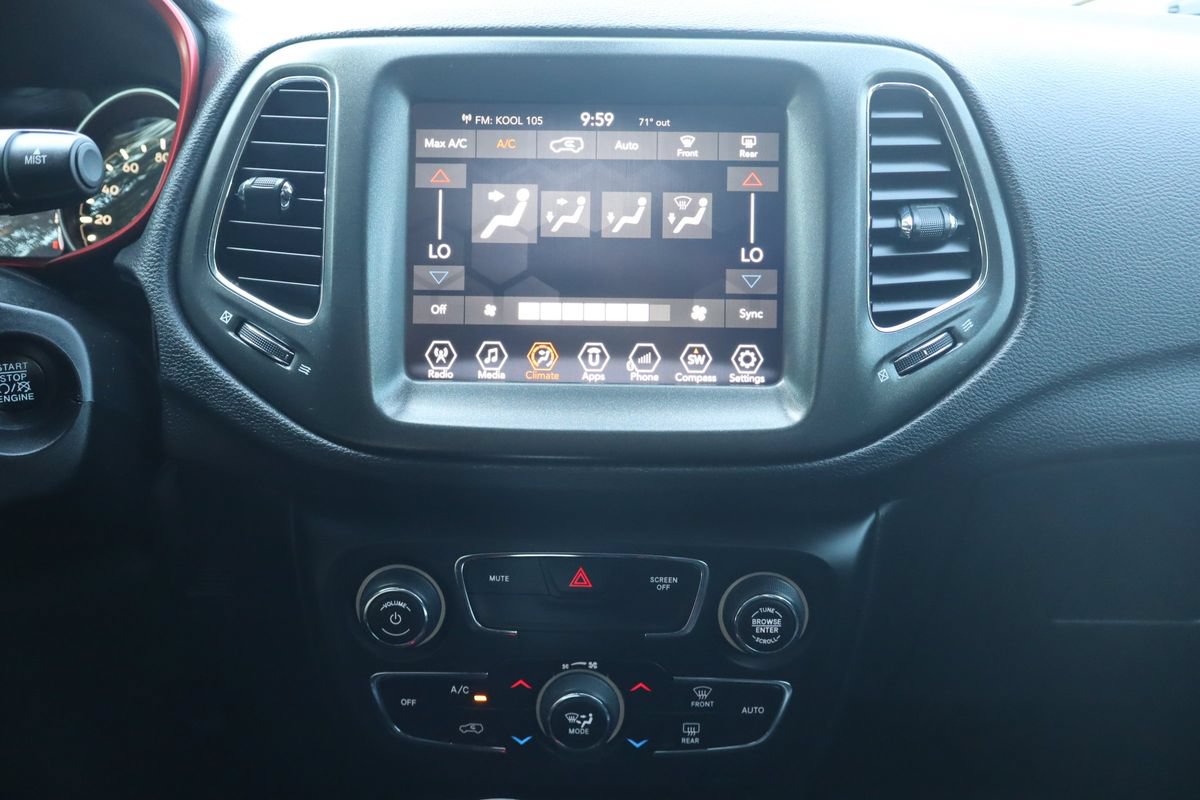 Used 2017 Jeep Compass Trailhawk w/ Popular Equipment Group AWD/4WD image 34