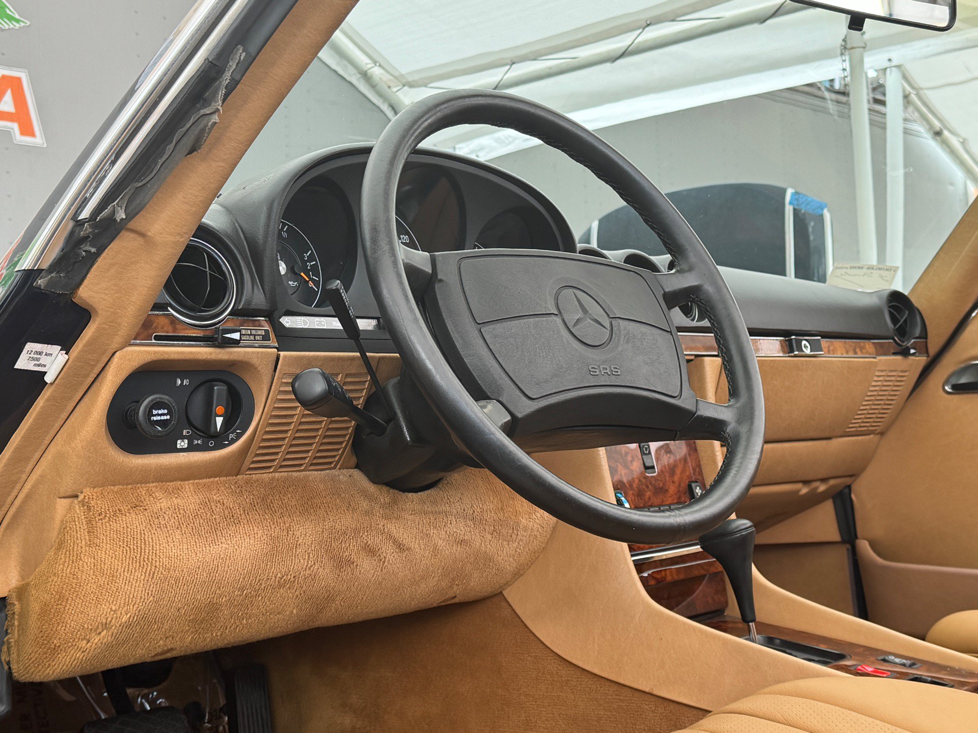Used 1987 Mercedes-Benz 560 SL image 24