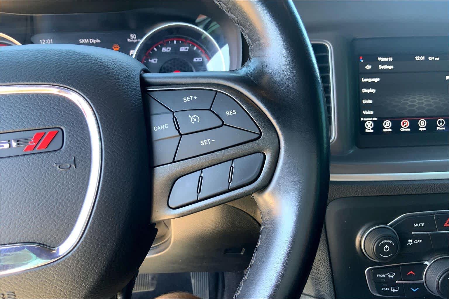 Used 2022 Dodge Charger SXT RWD image 25