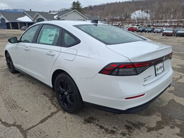 New 2025 Honda Accord SE image 5