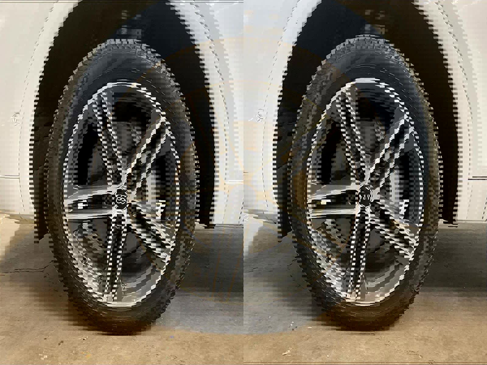 Used 2023 Audi Q5 e Prestige w/ Prestige Package image 11