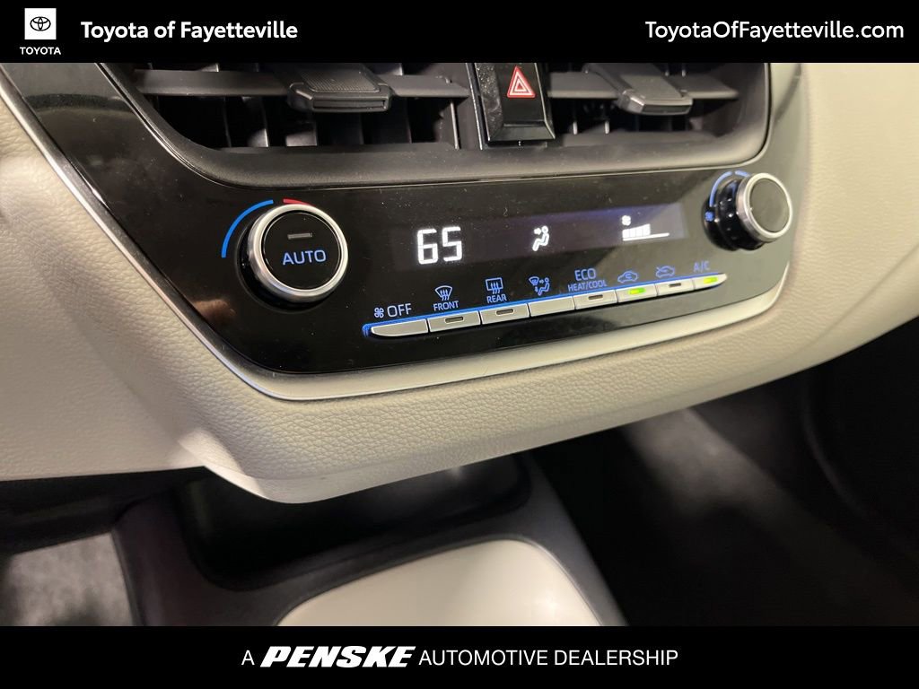 Certified 2022 Toyota Corolla LE image 28