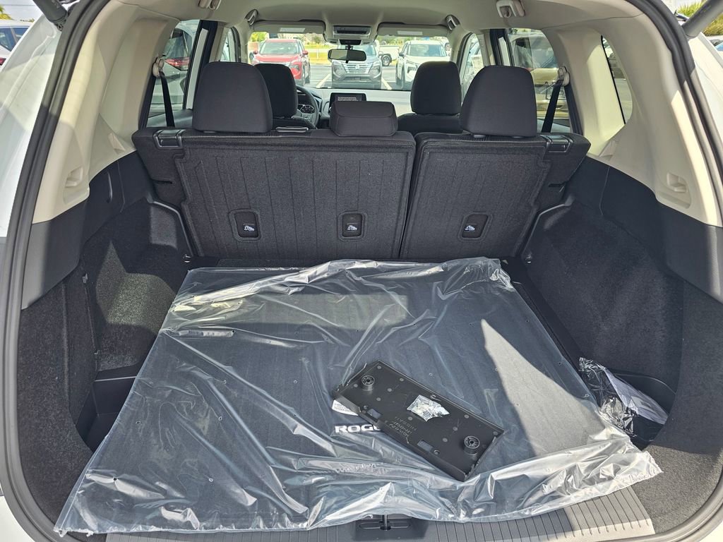 New 2026 Nissan Rogue SV image 10