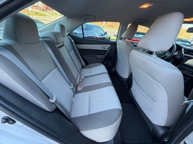 Used 2017 Toyota Corolla LE w/ Carpet Mat Package (TMS) image 33