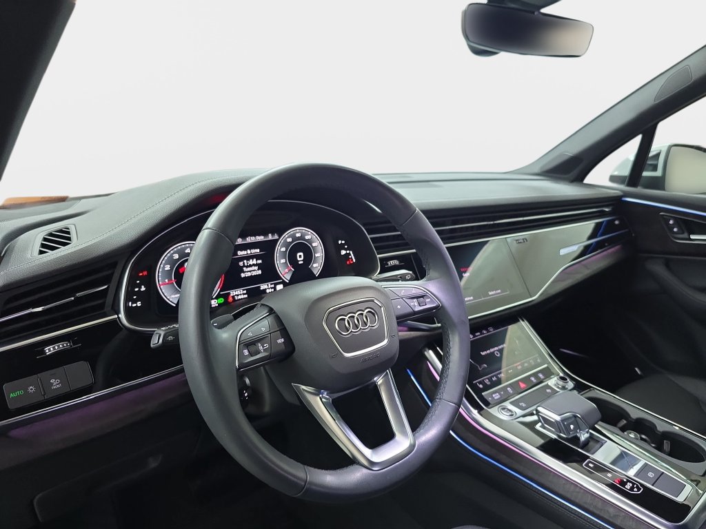 Used 2024 Audi Q7 2.0T Premium Plus AWD/4WD image 12