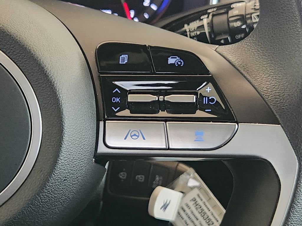 Certified 2023 Hyundai Tucson SE FWD image 27