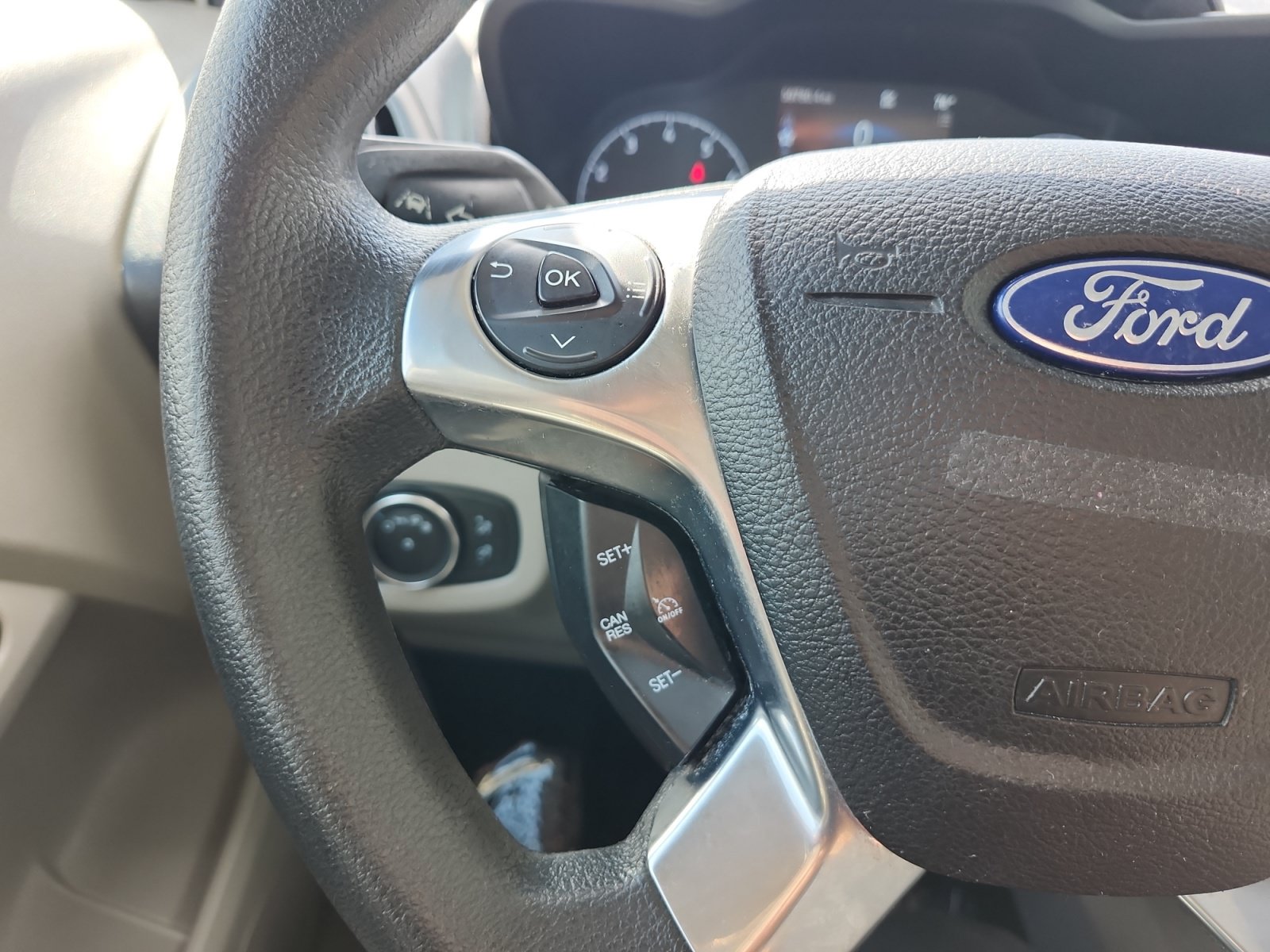 Used 2022 Ford Transit Connect XLT FWD image 21