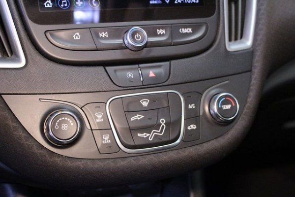 Used 2020 Chevrolet Malibu LS FWD image 18