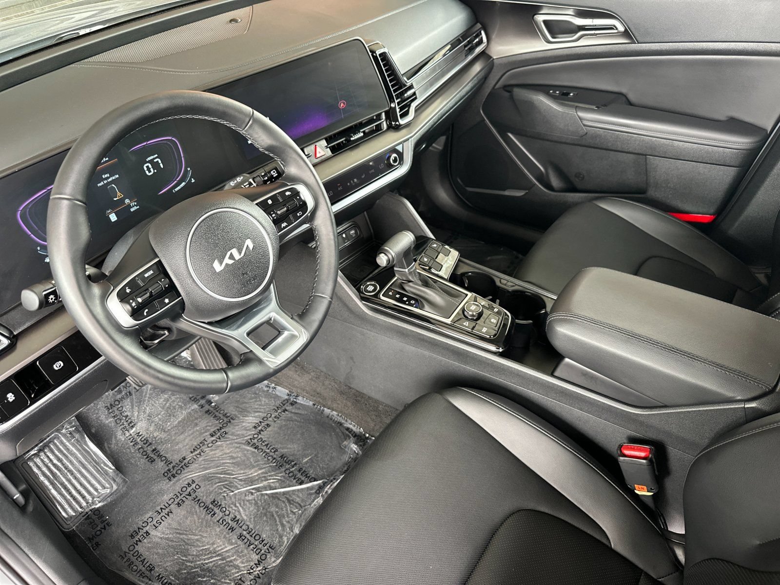 Used 2025 Kia Sportage EX w/ Premium Package FWD image 11
