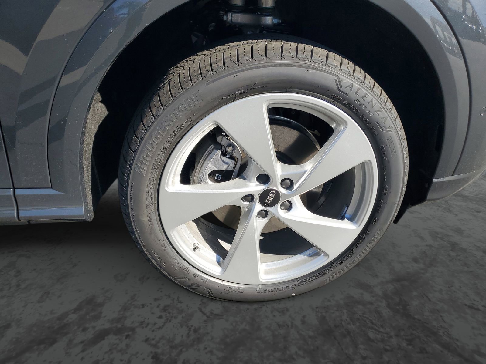 New 2025 Audi Q5 Premium Plus AWD/4WD image 6