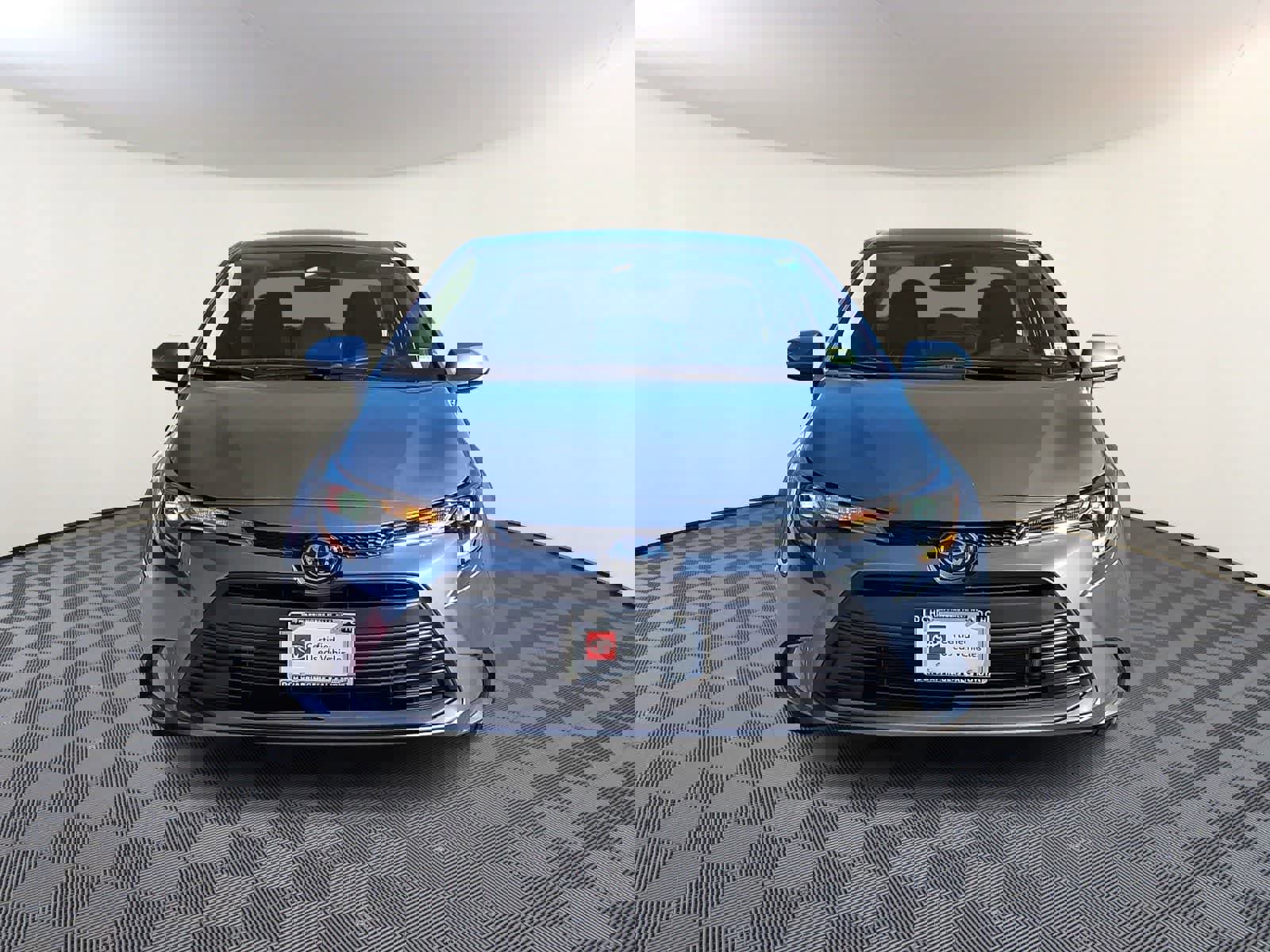 Certified 2025 Toyota Corolla LE w/ LE Premium Package FWD image 3