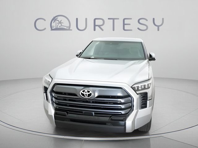 Used 2025 Toyota Tundra Limited AWD/4WD image 23