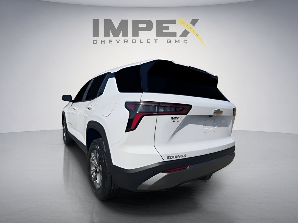 New 2027 Chevrolet Equinox LT FWD image 3