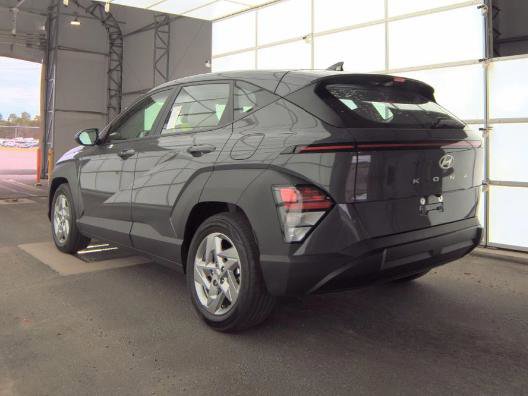 Used 2025 Hyundai Kona SE FWD image 5