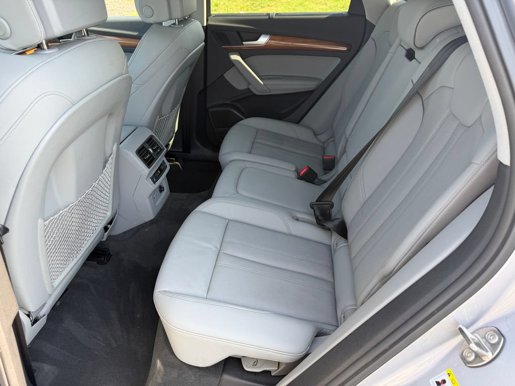 Certified 2023 Audi Q5 2.0T Prestige AWD/4WD image 21