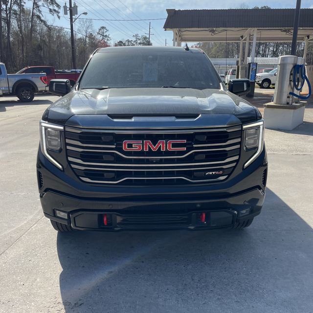 Used 2023 GMC Sierra 1500 AT4 image 8