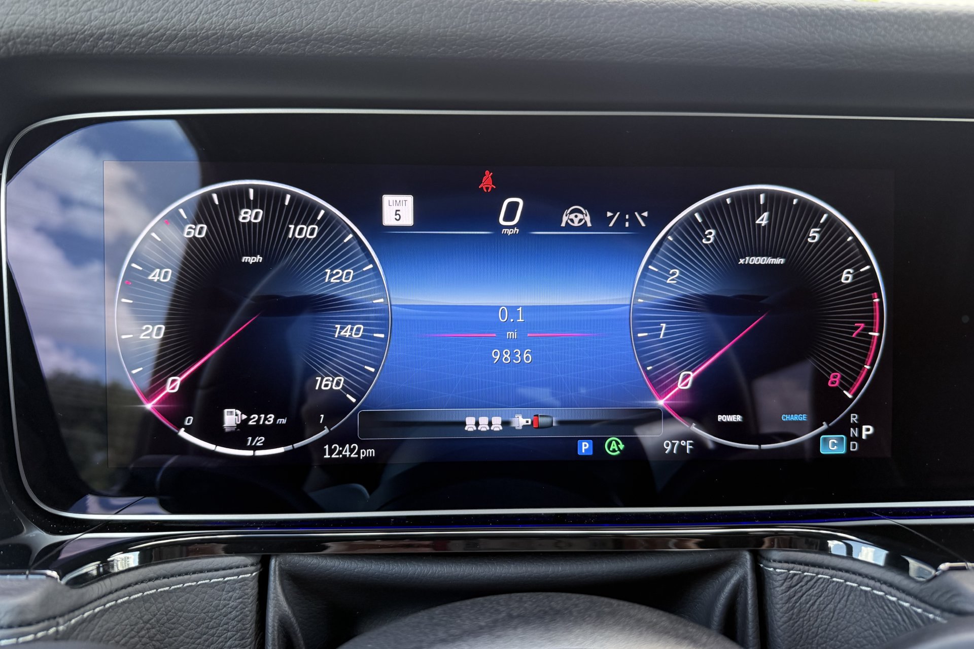 Used 2025 Mercedes-Benz G 550 image 11