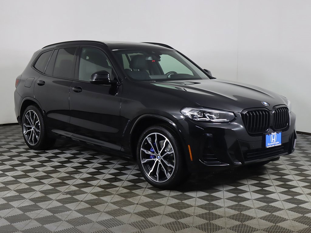 Used 2022 BMW X3 xDrive30i w/ Premium Package Essential image 2
