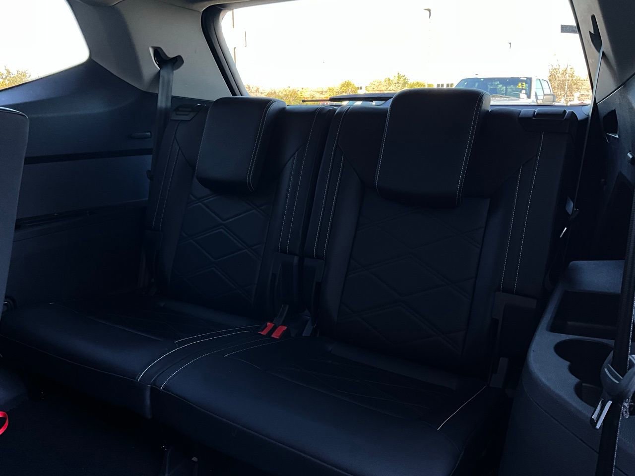 Used 2025 Volkswagen Atlas SE image 13