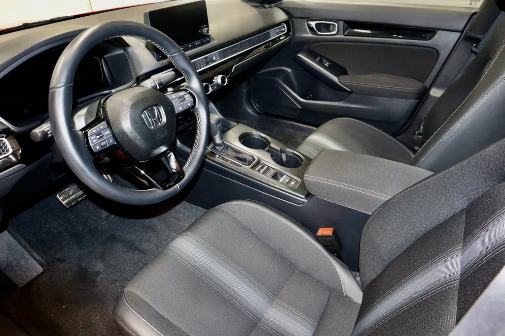 Used 2025 Honda Civic Sport image 23