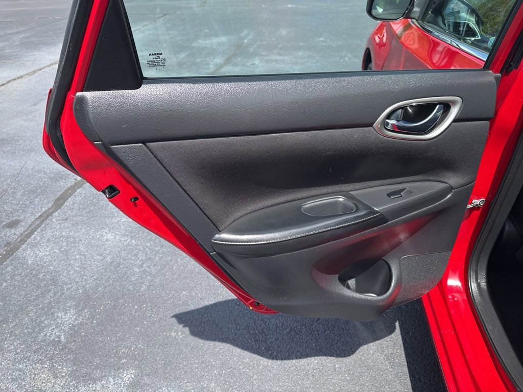 Used 2018 Nissan Sentra SV FWD image 30