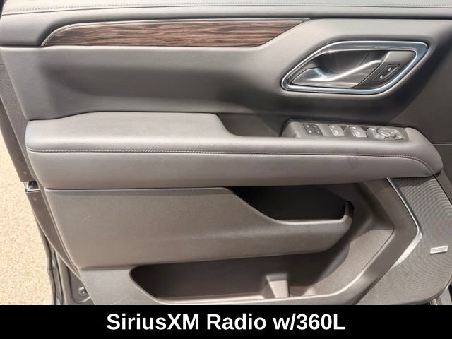 Used 2022 Chevrolet Tahoe Z71 w/ Luxury Package AWD/4WD image 6
