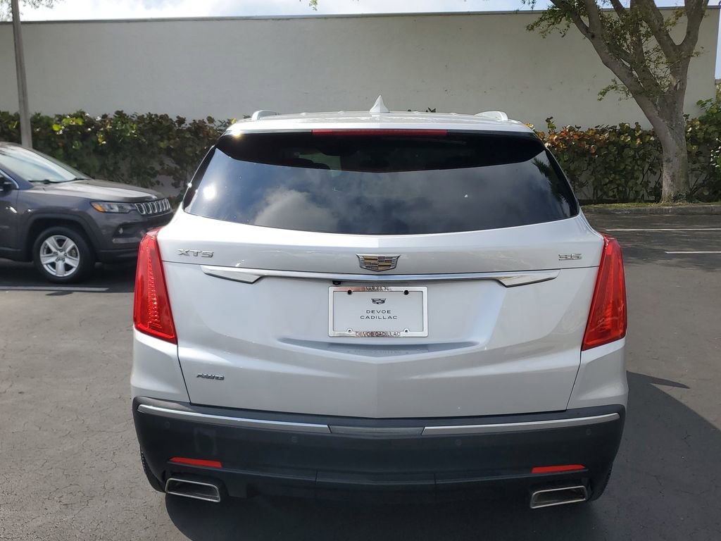 Used 2019 Cadillac XT5 Premium Luxury w/ Driver Assist Package image 13