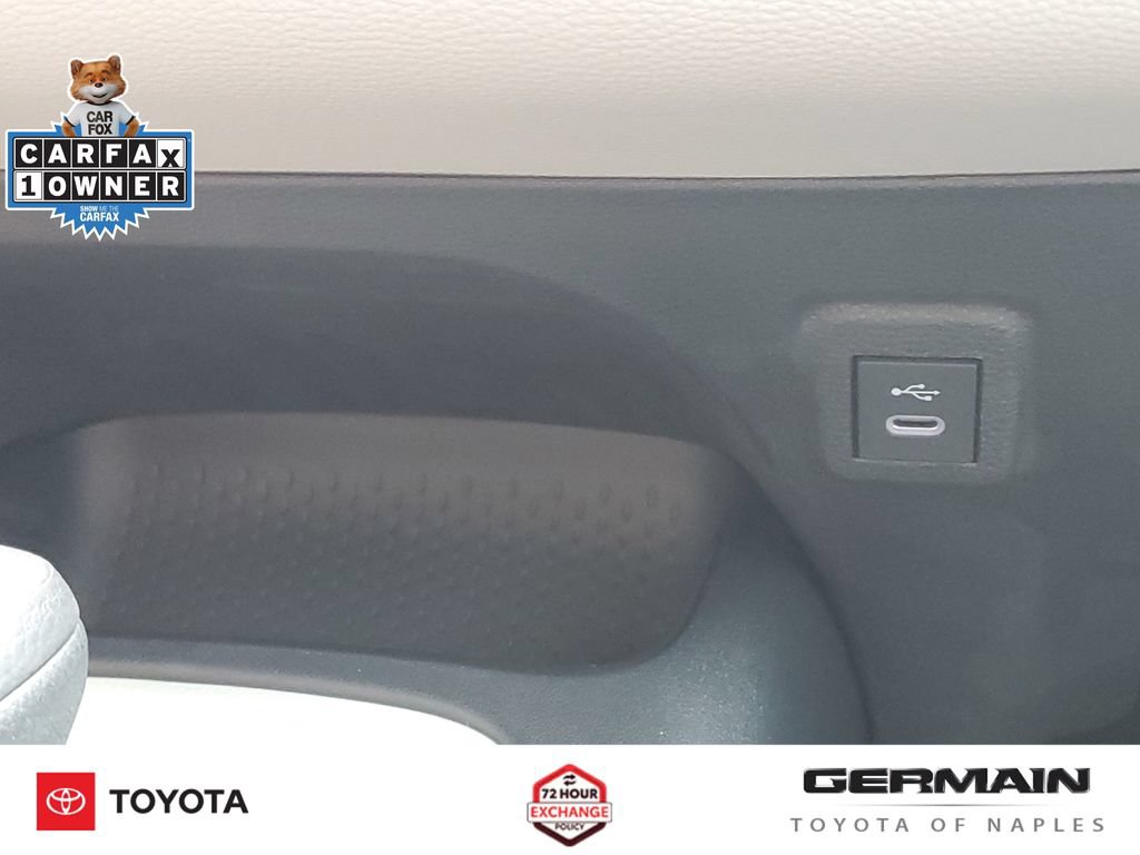 Used 2026 Toyota Corolla LE FWD image 31