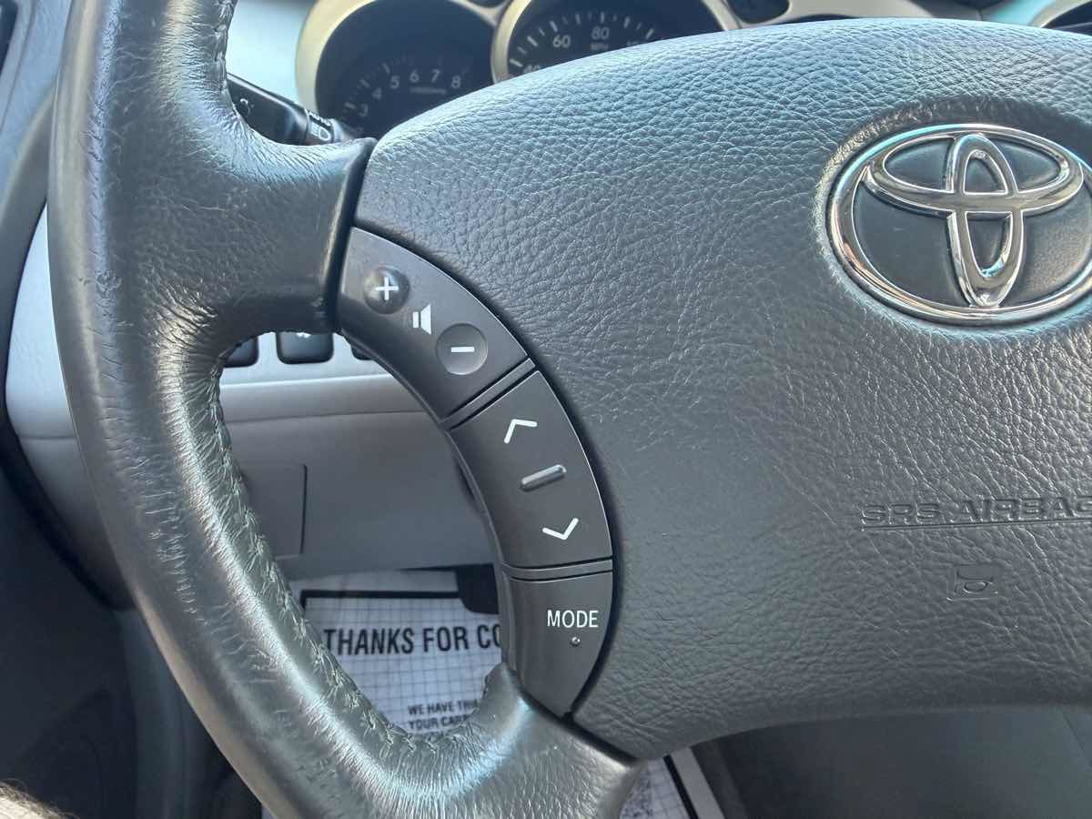 Used 2006 Toyota Highlander Limited AWD/4WD image 16