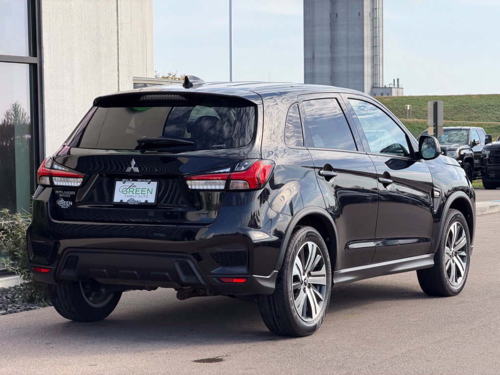 Used 2022 Mitsubishi Outlander Sport SE AWD/4WD image 6