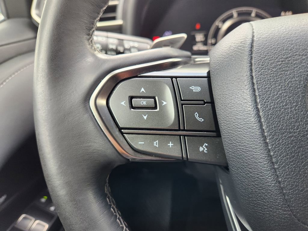 Used 2023 Lexus LX 600 4WD w/ Interior Upgrade Package image 30