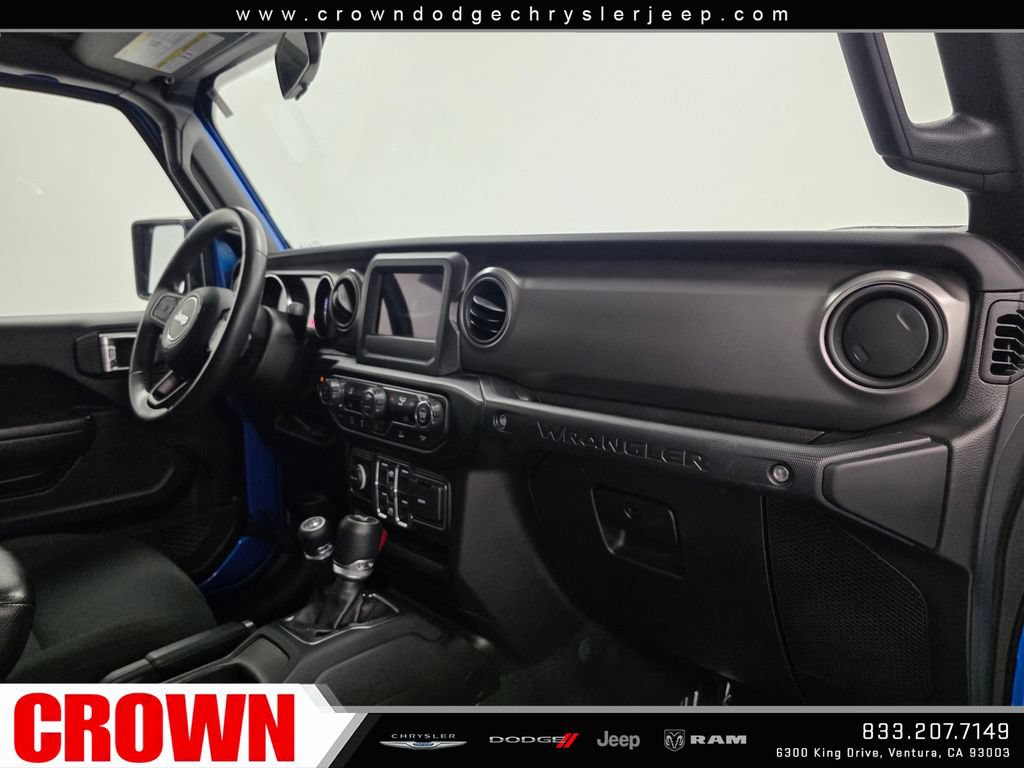 Used 2022 Jeep Wrangler Unlimited Sport AWD/4WD image 11