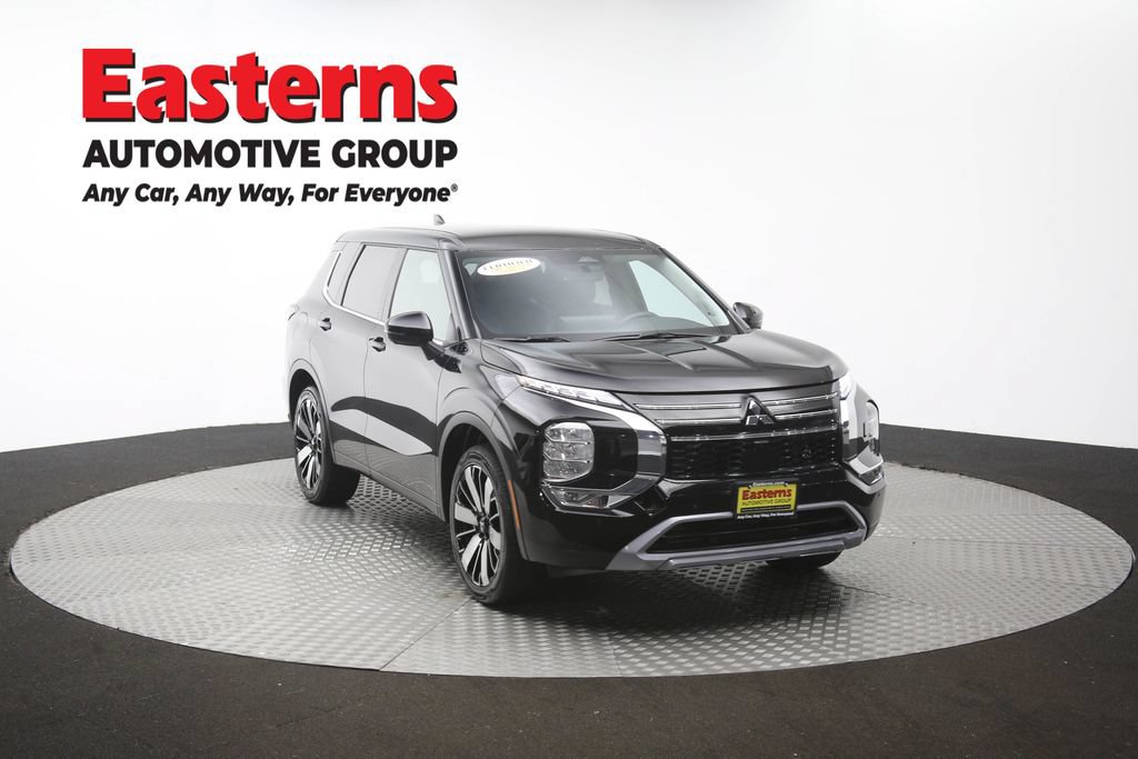 Used 2025 Mitsubishi Outlander SE AWD/4WD image 51