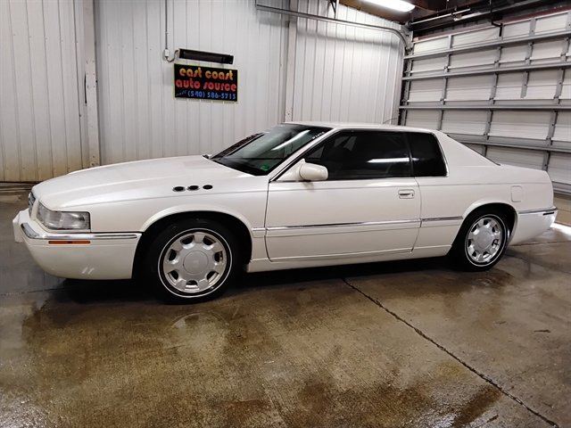 Used 2001 Cadillac Eldorado ESC w/ Comfort/Convenience Pkg FWD image 5