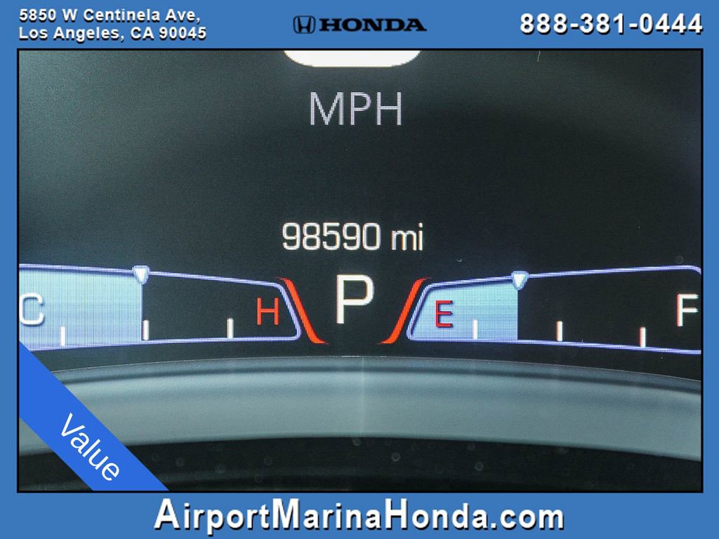 Used 2018 Chrysler 300 S RWD image 26