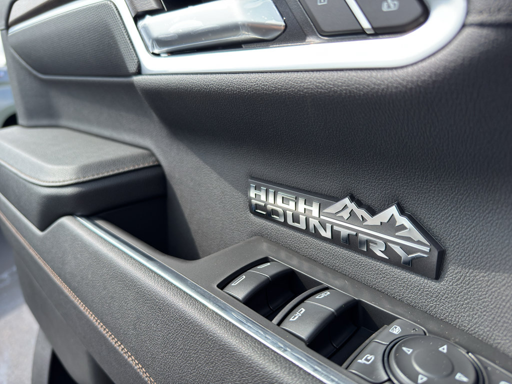 New 2026 Chevrolet Silverado 1500 High Country AWD/4WD image 28