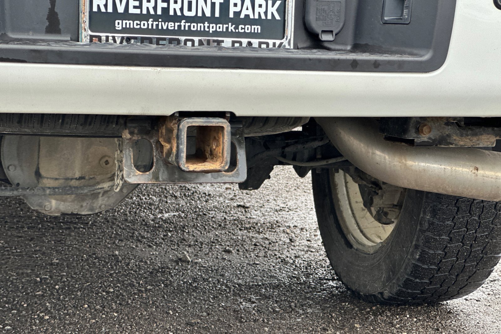 Used 2018 Nissan Titan SL w/ Chrome Package image 54