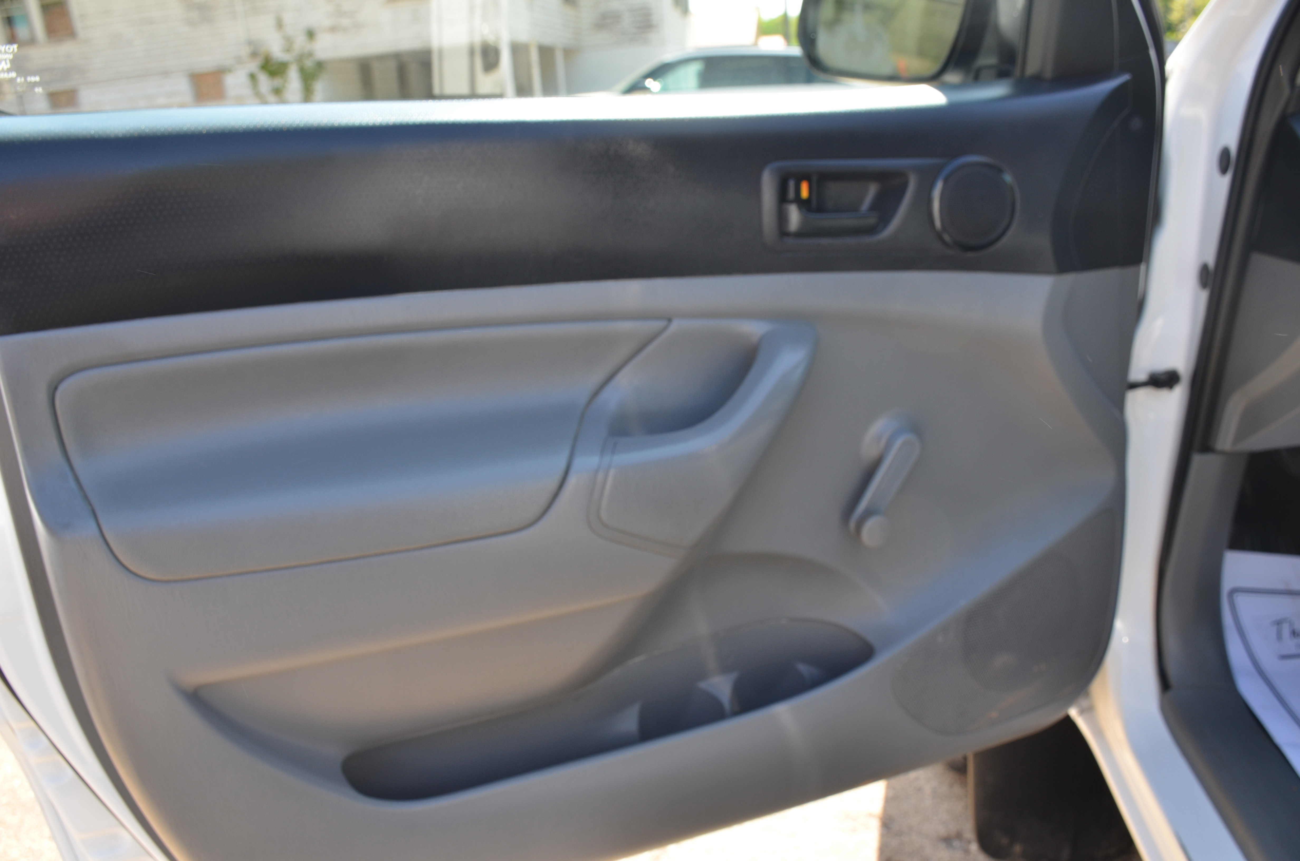 Used 2012 Toyota Tacoma 4x4 Regular Cab image 14