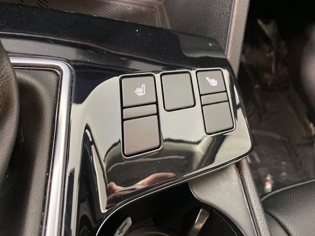 Certified 2023 Kia Sportage EX image 21