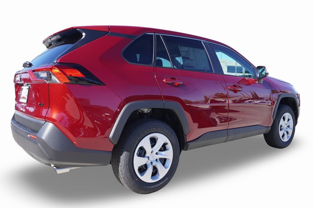 New 2025 Toyota RAV4 LE image 4
