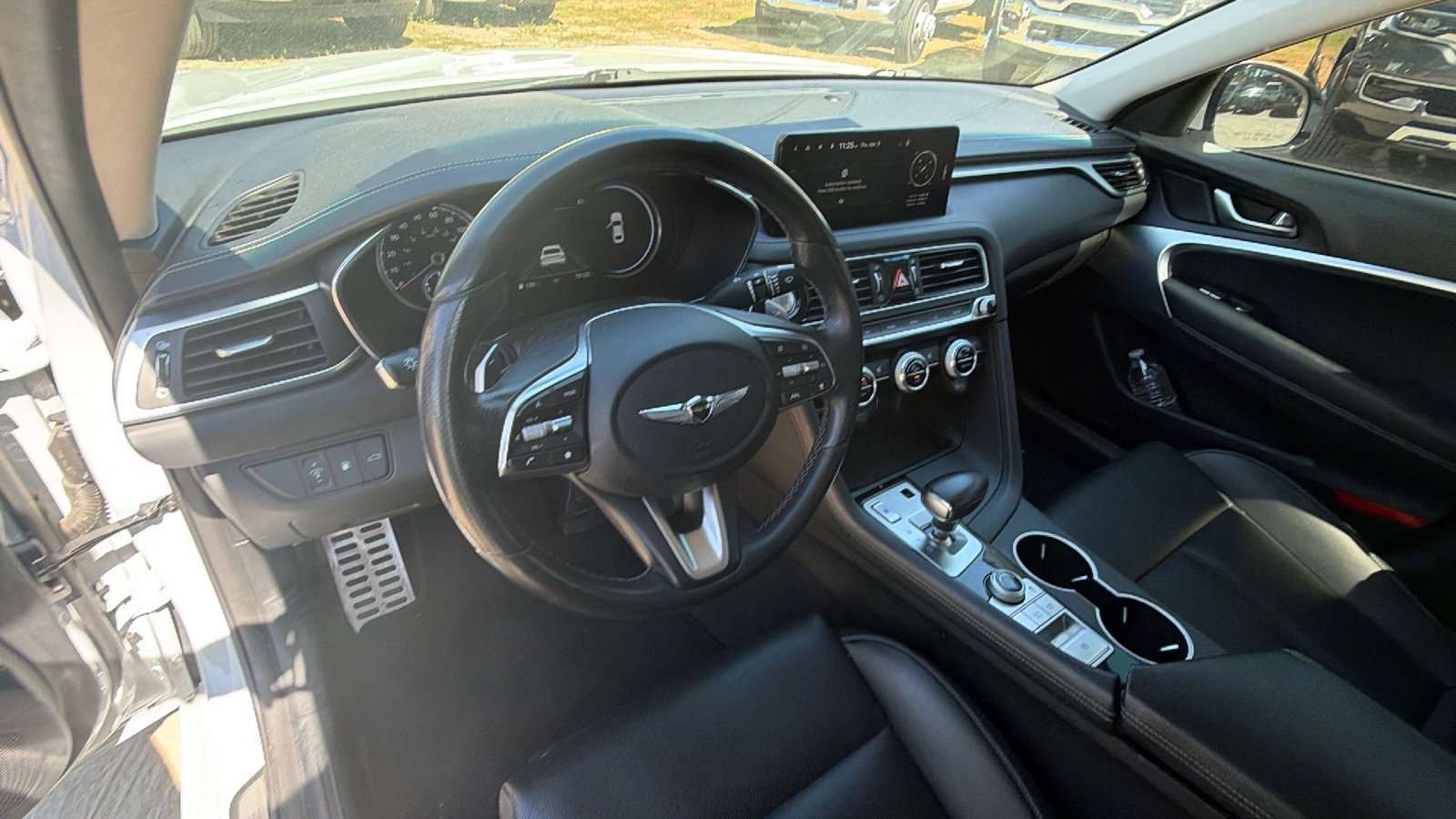 Used 2022 Genesis G70 2.0T image 24