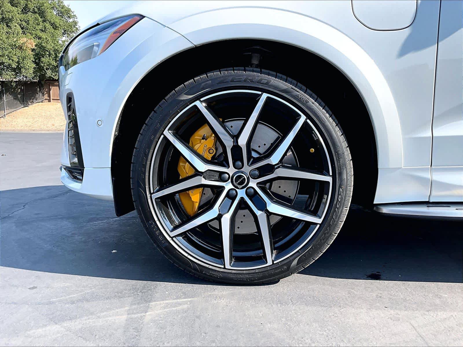 New 2026 Volvo XC60 T8 Polestar w/ Protection Package Premier AWD/4WD image 14