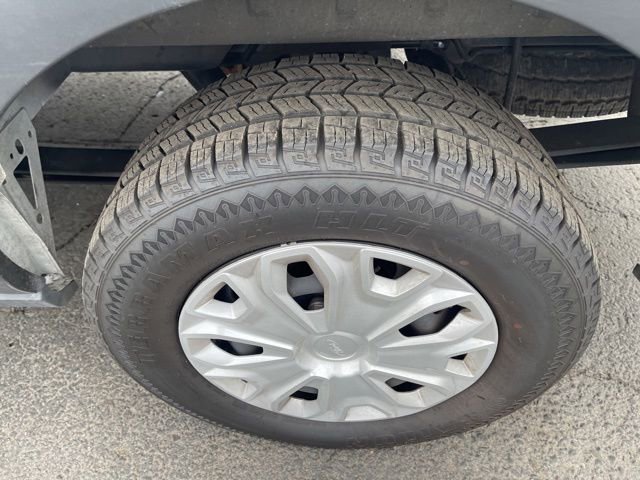 Used 2023 Ford Transit 350 XLT image 6