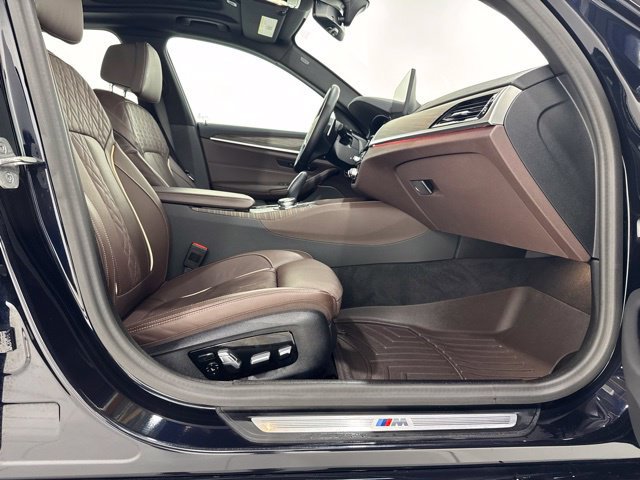 Certified 2023 BMW 540i xDrive w/ M Sport Package AWD/4WD image 19