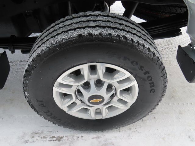 Used 2025 Chevrolet Silverado 2500 LT w/ Convenience Package AWD/4WD image 20