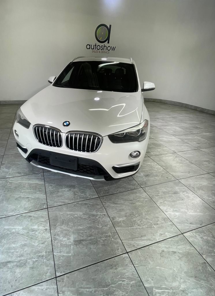 Used 2018 BMW X1 sDrive28i image 11